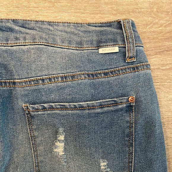 Ivy + Main size 11 straight leg, high rise jeans. - Picture 3 of 7